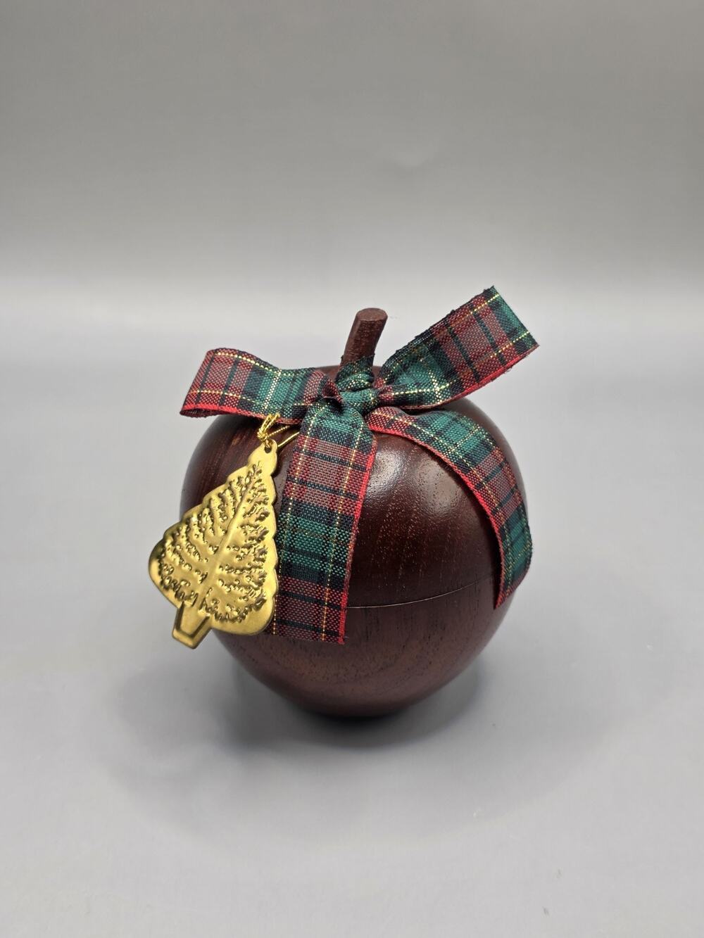 Vintage Crowning Touch Wooden Apple Trinket Box Made in Thailand Holiday Plaid
